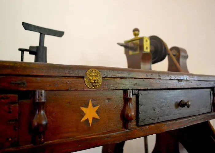 Bilia מלון נאוסה