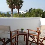 Bilia Hotel Naousa