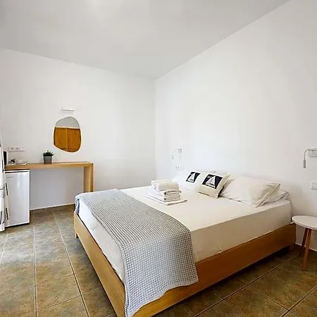 Bilia Hotel Nausa