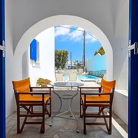 Bilia Hotel Nausa