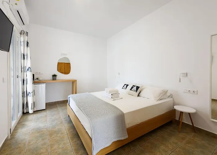 Hotel Bilia Naousa (Paros)